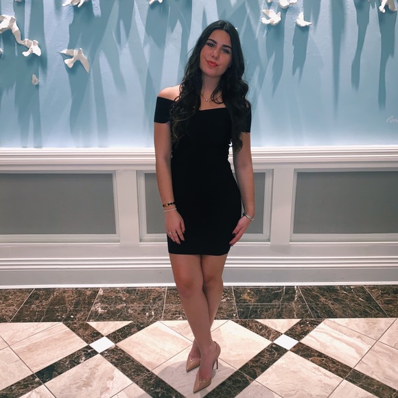 Meet your Posher, Clara - Picture 1 of 1